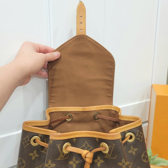 💕DISCONTINUED Very Rare Backpack LOUIS VUITTON Montsouris MM Monogram - Picture 8 of 16